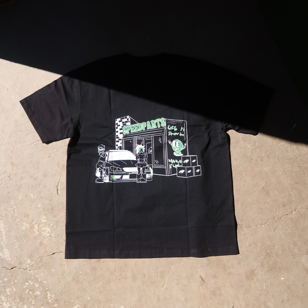 BLACK EXSTNC T-SHIRT